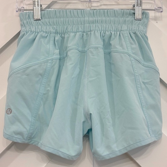 Lululemon Tracker Shorts 4" In Blue Glow Size 4 - Picture 1 of 7